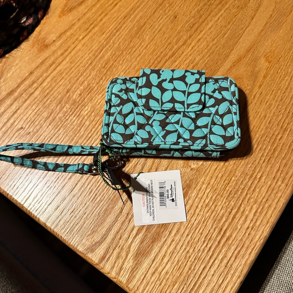 Vera Bradley Disney Perfect Petals Wristlet - NWT